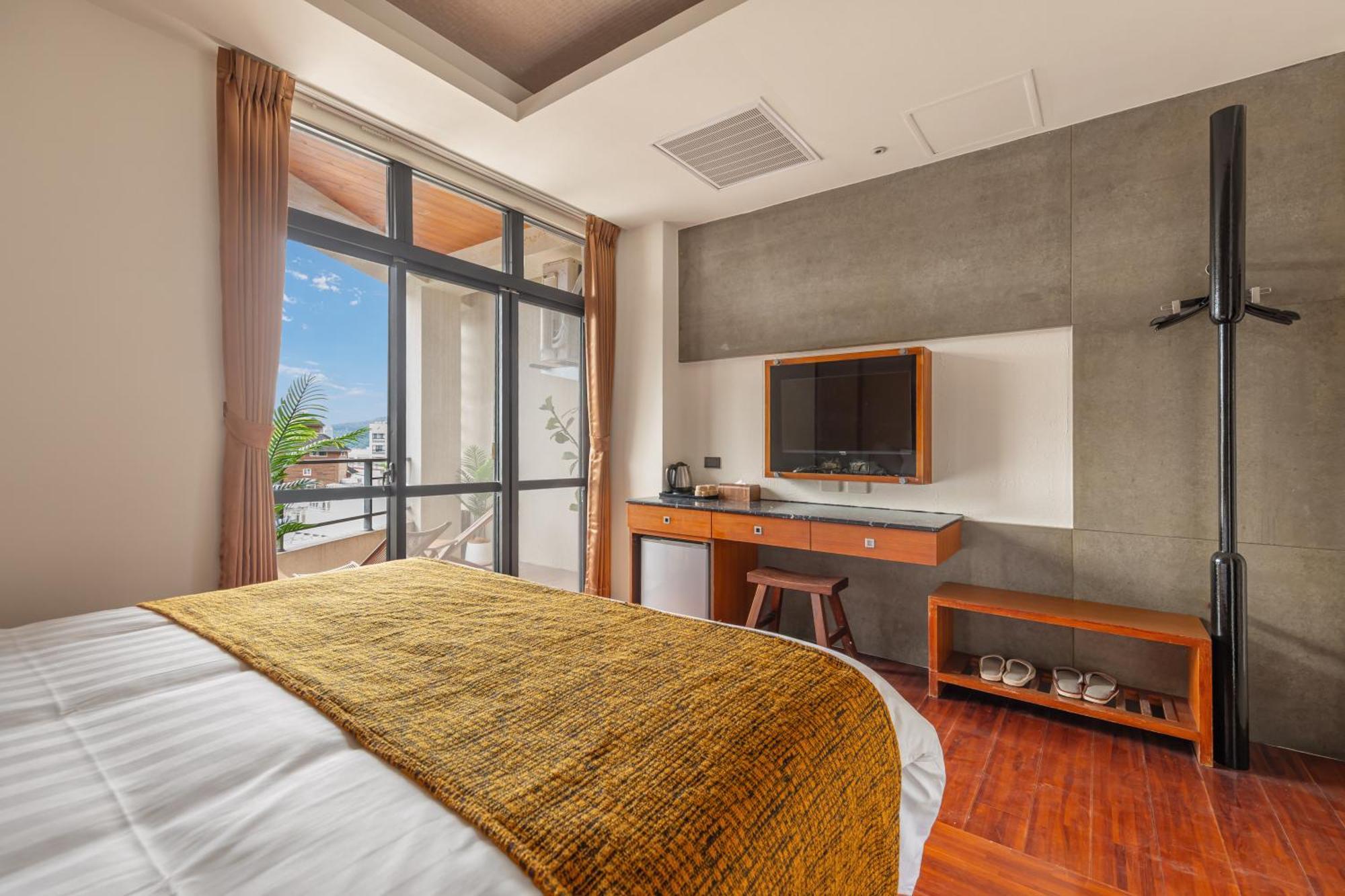 Sun Moon Lake Itathao Vacation Inn With Elevator Yuchi Exterior foto